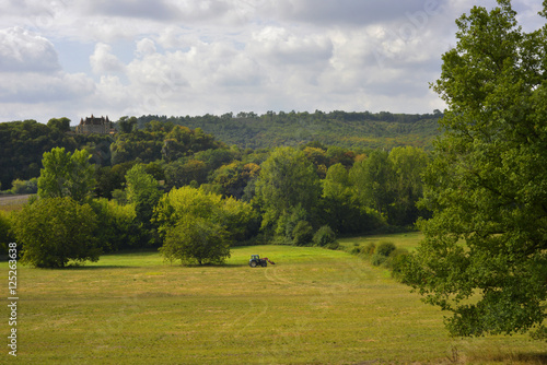 Paysage du Périgord noir, département de la Dordogne en région Nouvelle-Aquitaine, France photo