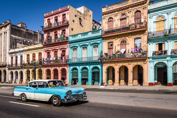 Keuken achterwand Havana Levendige straat in oud Havana  © diegograndi