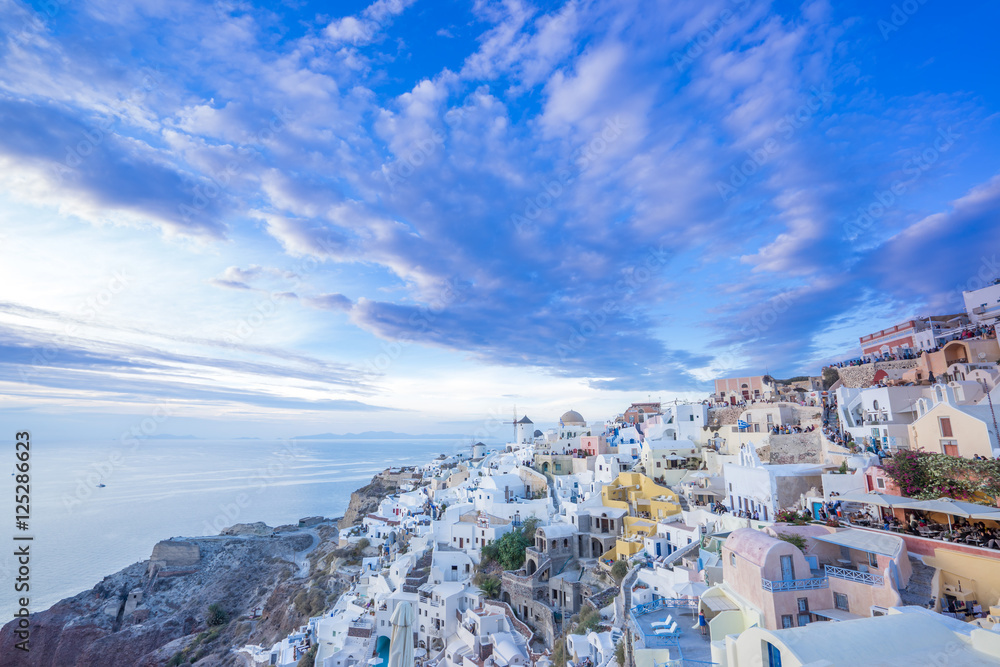 Fototapeta premium Oia village at sunset, Santorini island