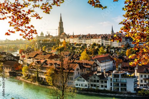 Berner Altstadt im Herbst, Schweiz