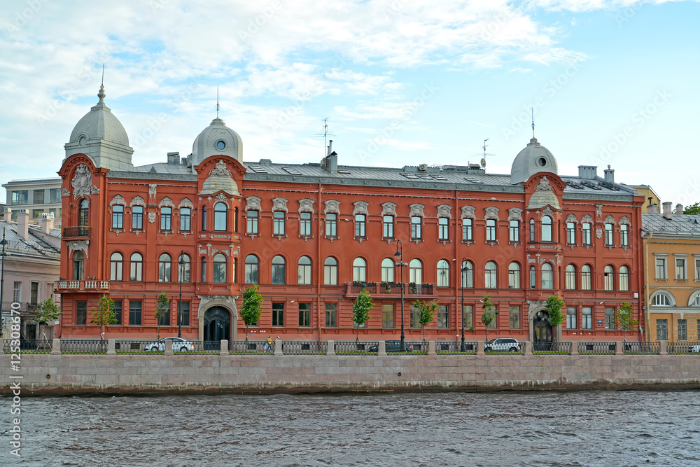 Profitable house of A. A. Stenbok-Fermor. Makarov Embankment, 12 Profitable house of A. A. Stenbok-Fermor. Makarov Embankment, 12
