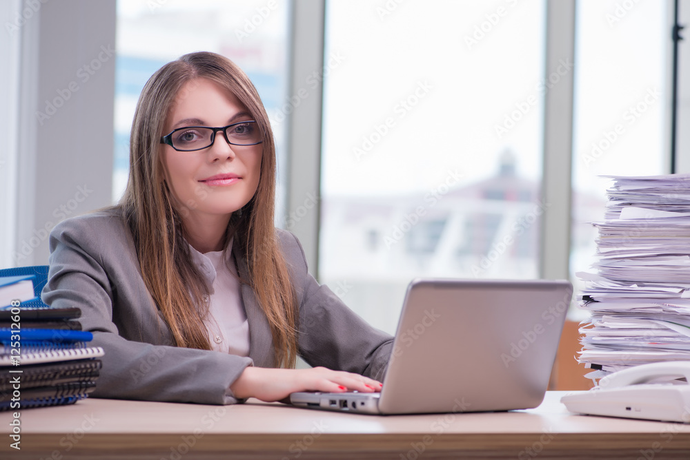 Businesswoman working in the office Businesswoman working in the office