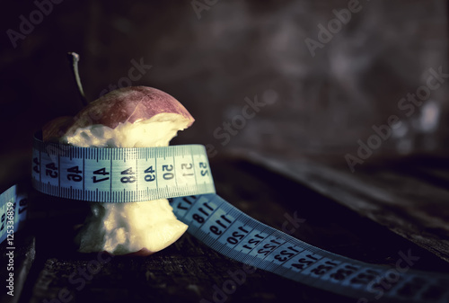 anorexia thinness measuring apple