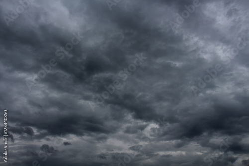 Dark storm clouds sky © piyapong01