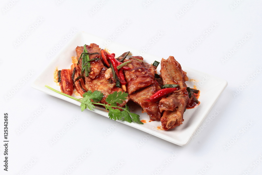 Fried pork spare ribs with grilled chili curry.