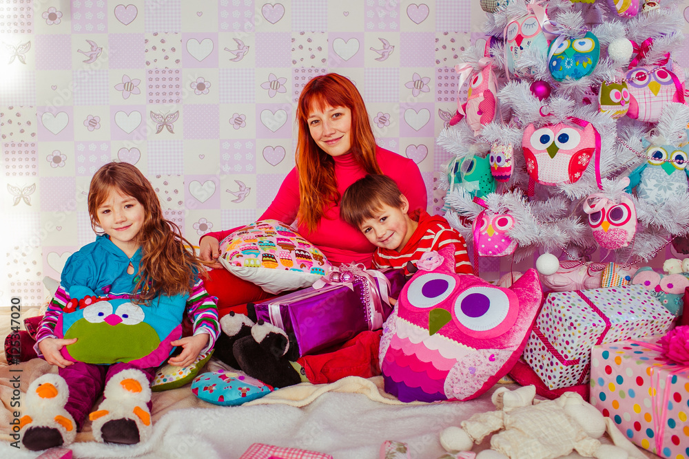 Sweet kids with a redhead mother