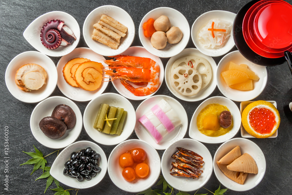 典型的なおせち料理 General Japanese New Year dishes(osechi) 典型的なおせち料理 General Japanese New Year dishes(osechi)