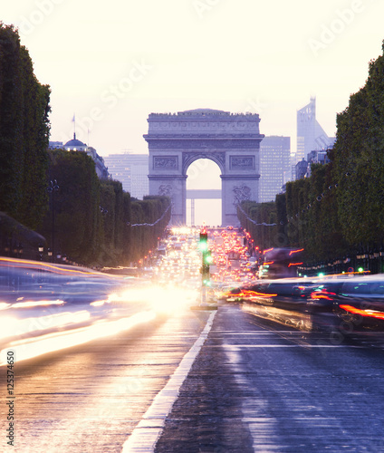 Traffic in Paris city © Ioan Panaite