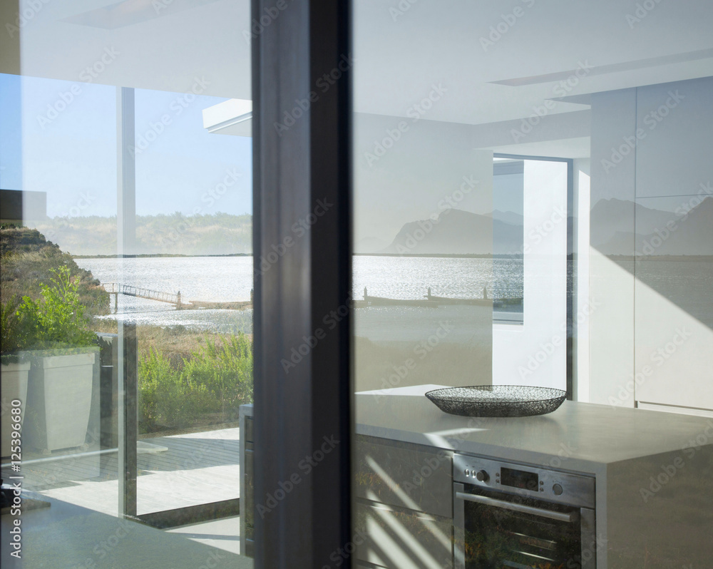 Fototapeta premium Luxury modern kitchen. Interior design
