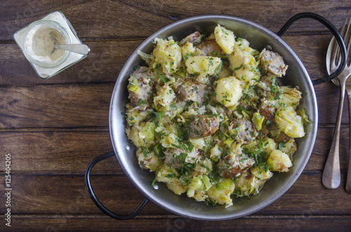 Foto Sausage and leek hash