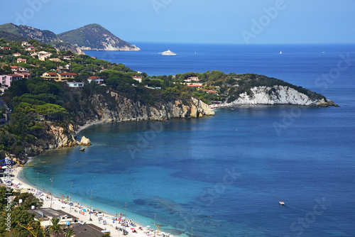 Fototapeta Naklejka Na Ścianę i Meble -  Spiaggia delle ghiaie in Portoferraio, Elba Island, Italy.