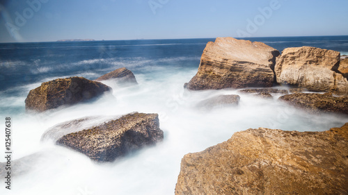 ocean wave rock