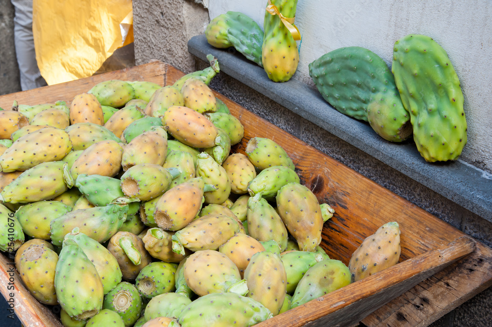 Prickly pears for sale during a street market in Sicily
Prickly pears for sale during a street market in Sicily