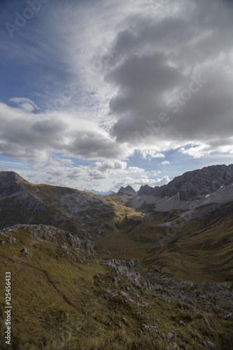 Fototapeta Naklejka Na Ścianę i Meble -  Alpen im Herbst
