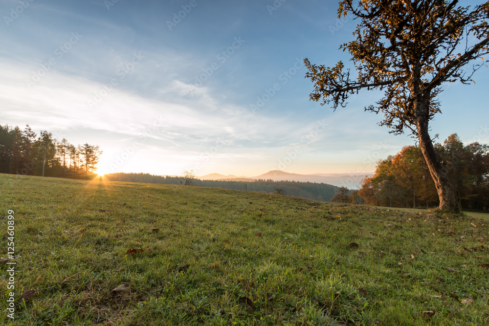 Sonnenaufgang im Herbst Sonnenaufgang im Herbst