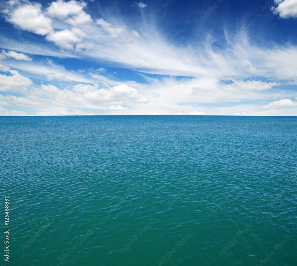 Obraz premium Blue sea water