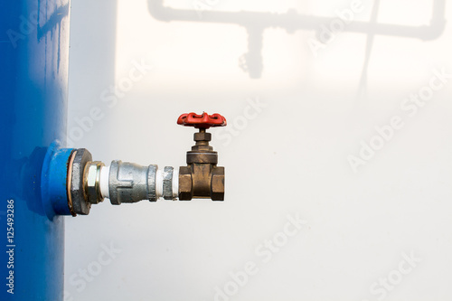 Gate Valve used in household, industrial, agriculture and sanita photo