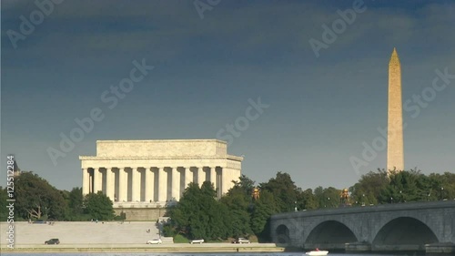 Lincoln Memorial and Washington Monument with the Potomac River