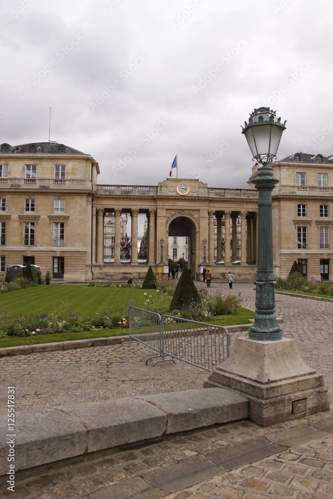 Fototapeta premium Assemblée Nationale, Palais Bourbon à Paris