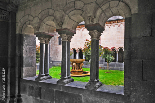 L'Abbazia di Maria Laach - Renania Palatinato, Germania photo