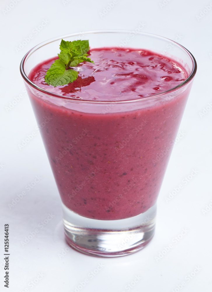 berry smoothie berry smoothie