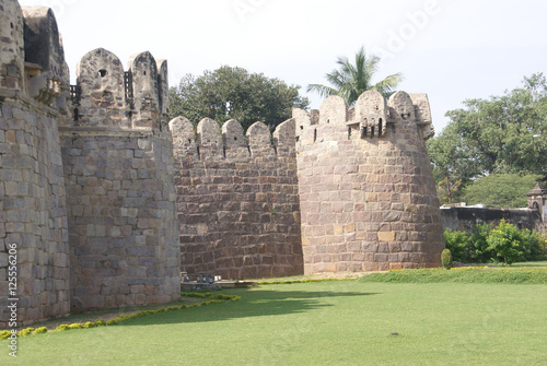Obraz na płótnie Massive citadel ruins of the Golconda Fort, Hyderabad, Andhra Pradesh, India, As