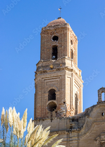 The church and the ruins of the old town completely destroyed during the Civil War