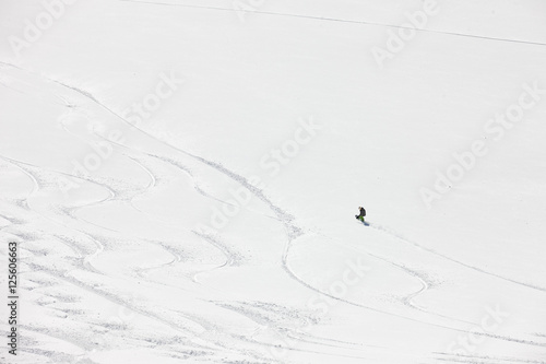 Snowboard freeriding in Alps