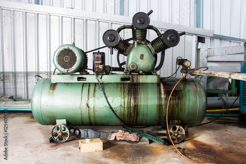 Triple Cylinder Reciprocating Air Compressors on Industry