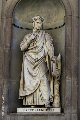 Dante Allighieri monument in Florence photo