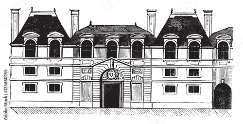 Hotel Carnavalet facade before restoration operated by Mansart,
