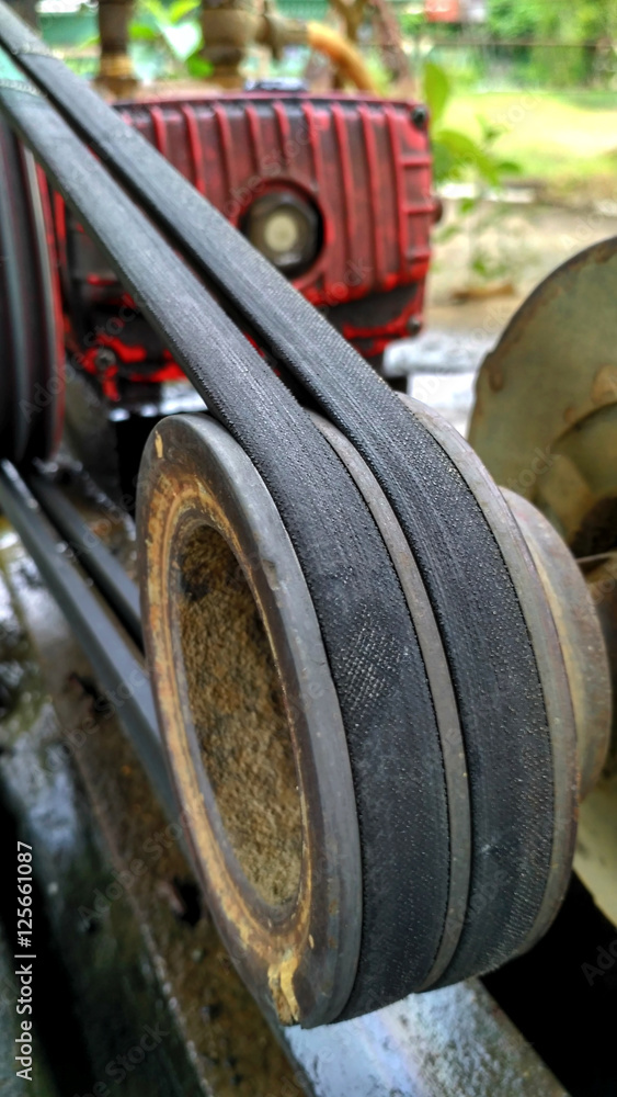 seen the van belt is mounted the so tight seen the van belt is mounted the so tight