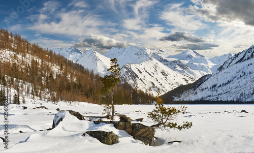 Beautiful winter landscape  Altai mountains   Siberia  Russia.