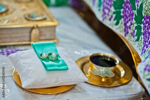 wedding rings at church and communion