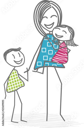Une mère et ses deux enfants