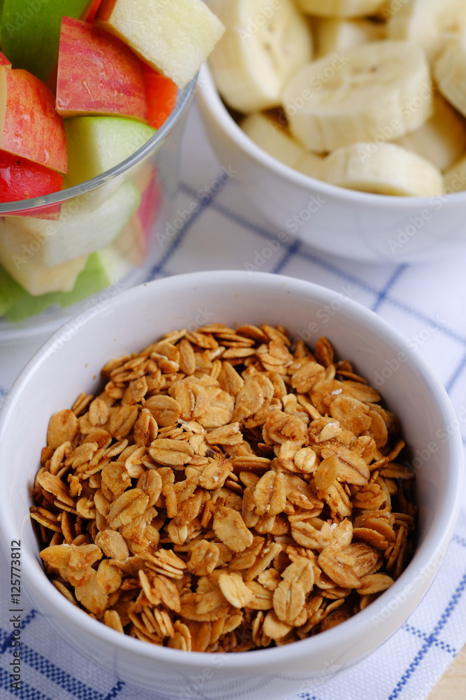 Muesli granola and fruit.