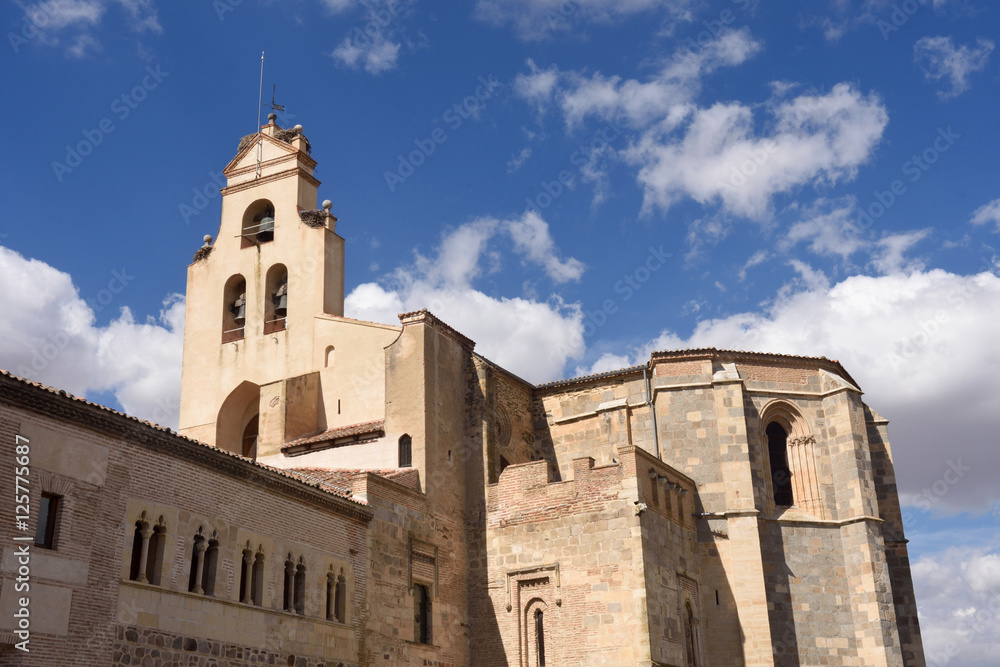 Main square and Santa Maria la Mayor church, Arevalo, Avila province, Spain