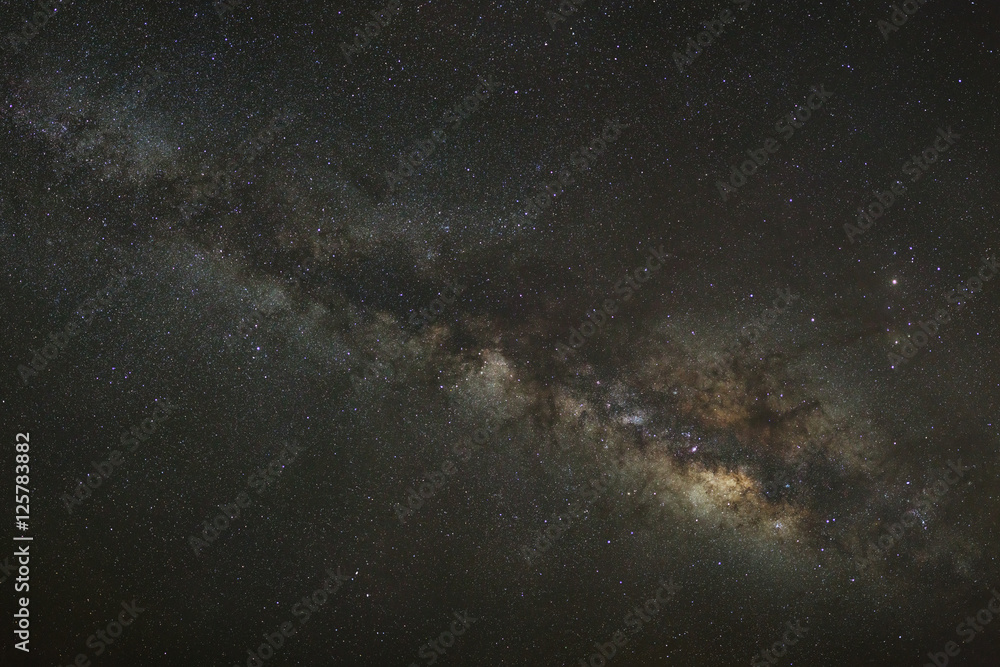 Naklejka premium Milky Way galaxy, Long exposure photograph, with grain.High resolution