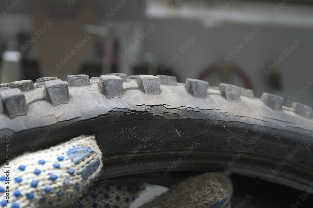 Fototapeta premium bicycle tire with cracks
