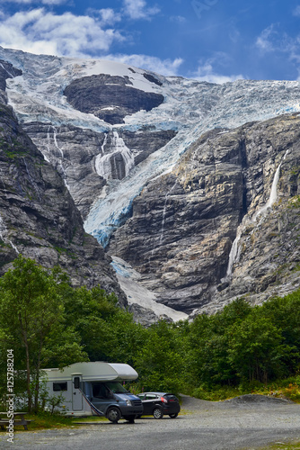 Glacier Kjenndalen. nature landscape , Norway 