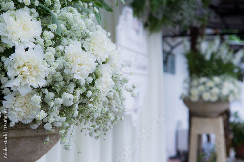 Fototapeta Naklejka Na Ścianę i Meble -  Beautiful flowers background for wedding scene and event