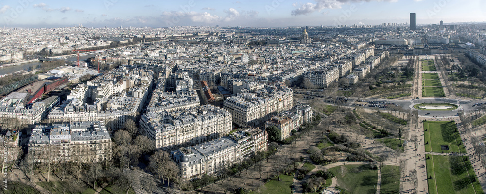 A view of Paris. The field of Mars.