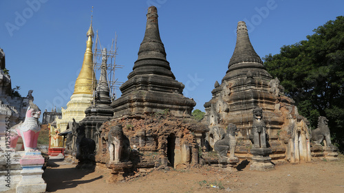 Pagoda  Ma-U-Ale Myanmar