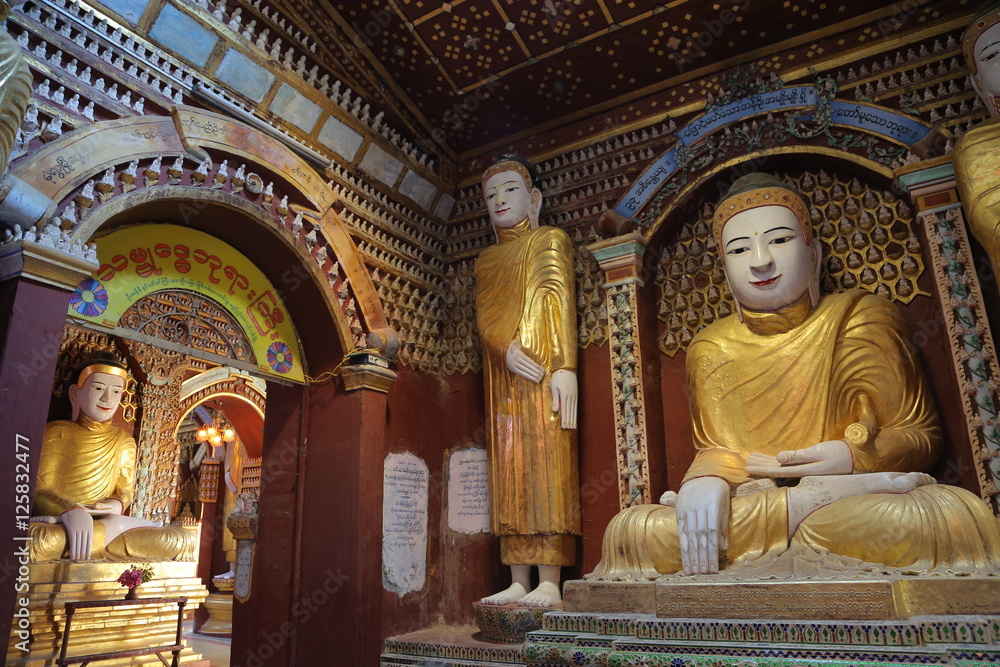 Fototapeta premium Thanboddhay Pagoda, Monywa, Myanmar