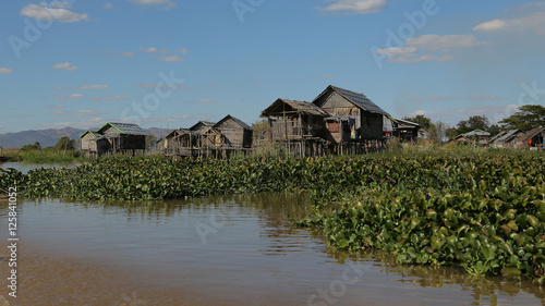 Casas flotantes en el Lago Inle, Myanmar