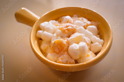 фотографія Marshmallow Ambrosia Salad
