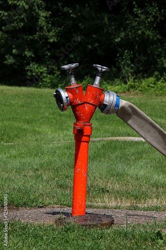 Roter Hydrant, Zapfstelle, Wasserstelle