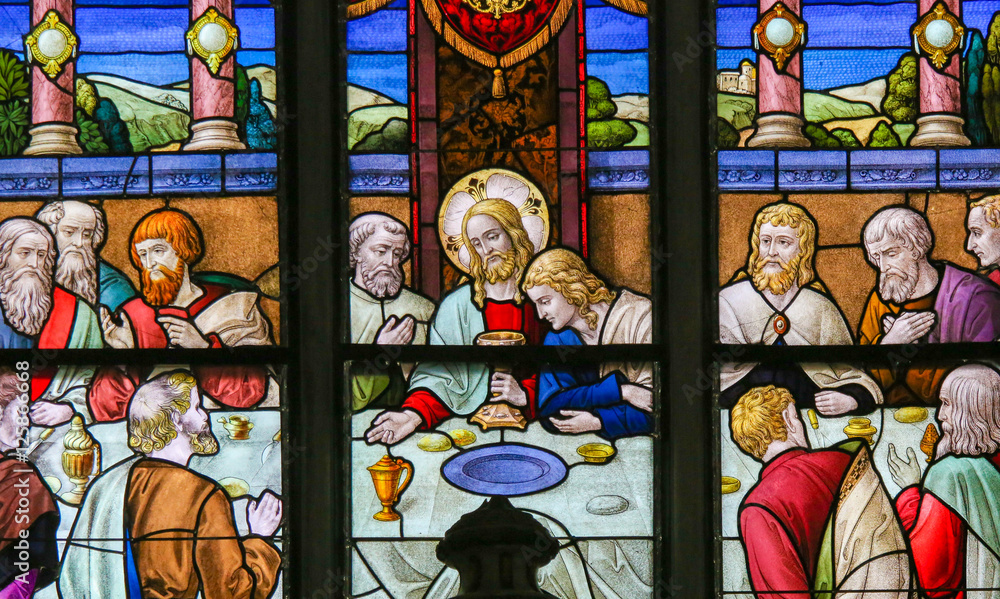 Jesus at Last Supper on Maundy Thursday - Stained Glass in Meche