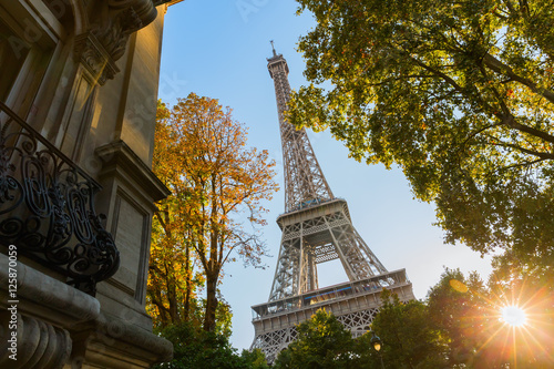 Bild auf Leinwand Eiffel Tower in Paris at sunset