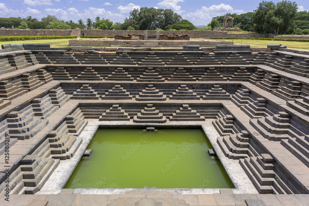 Obraz premium ハンピの古代遺跡群